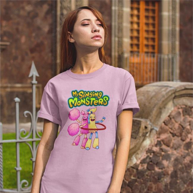 Pompom & Hoola Tee Shirt