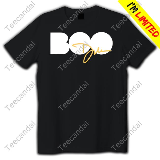 Dawn Staley Wearing Wbb Boo Tee Gamecockwbb