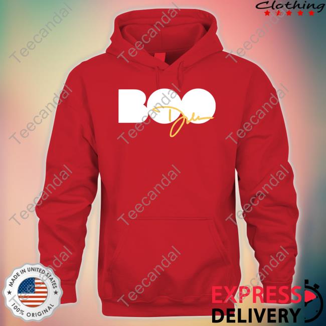 Dawn Staley Wearing Wbb Boo Hoodie Gamecockwbb Dawn Staley Wearing Boo Hooded Sweatshirt Wbb Merch
