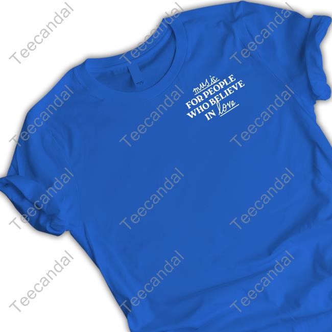 Deanna Giulietti Wearing Music For People Who Believe In Love Joe Jonas T-Shirt, Hoodie, Tank Top, Sweater And Long Sleeve T-Shirt