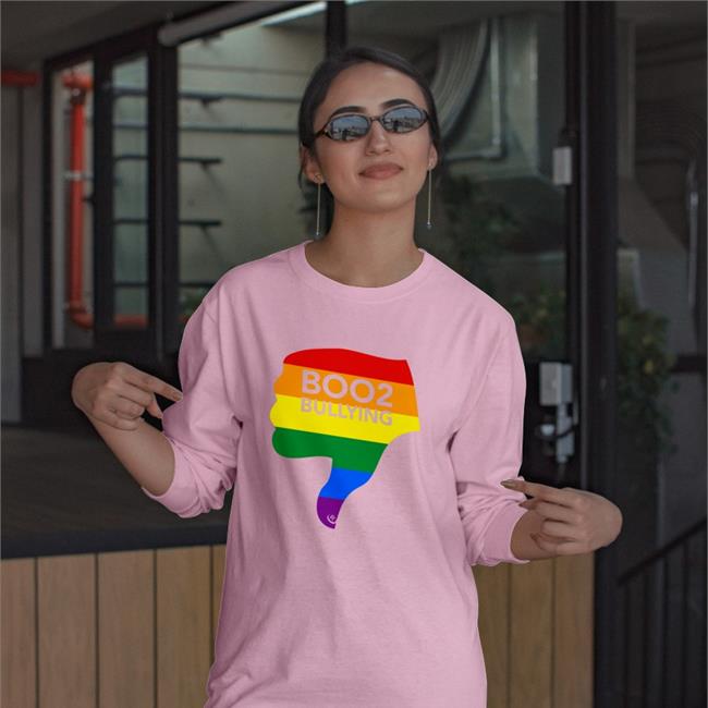 Suttonstracke Wearing Boo2 Bullying Tee Shirt